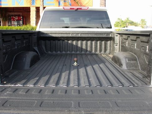 Used 2021 Chevrolet Silverado 3500 LT w/ Convenience Package image 8