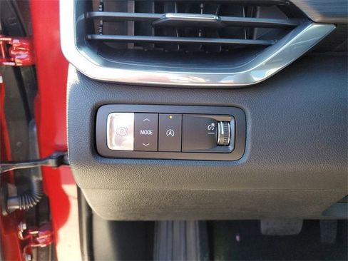 New 2026 GMC Acadia Elevation image 29