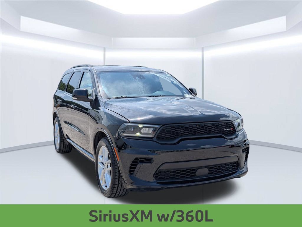 Used 2024 Dodge Durango GT RWD image 9