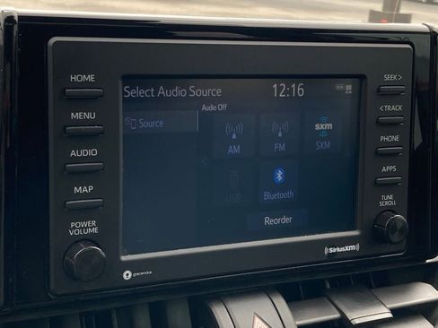 Certified 2021 Toyota RAV4 XLE w/ Convenience Package FWD image 21