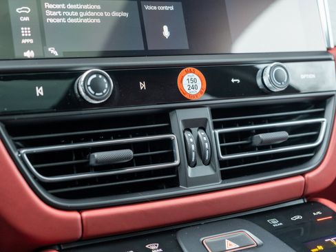 New 2026 Porsche Macan S AWD/4WD image 27