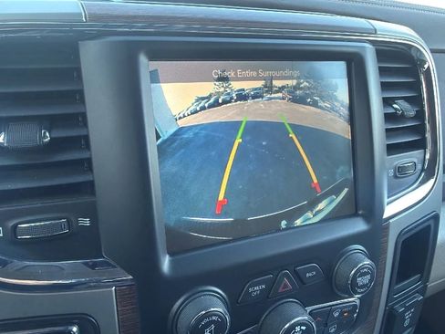 Used 2017 RAM 1500 Laramie w/ Convenience Group image 30