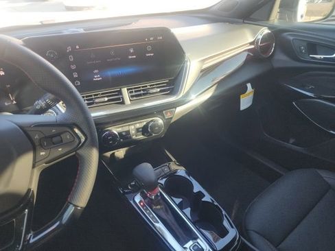 New 2026 Chevrolet Trax RS image 27