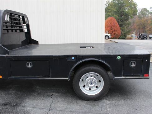 Used 2022 Ford F450 Lariat w/ Lariat Value Package image 17