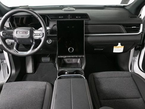 New 2026 GMC Terrain Elevation image 16