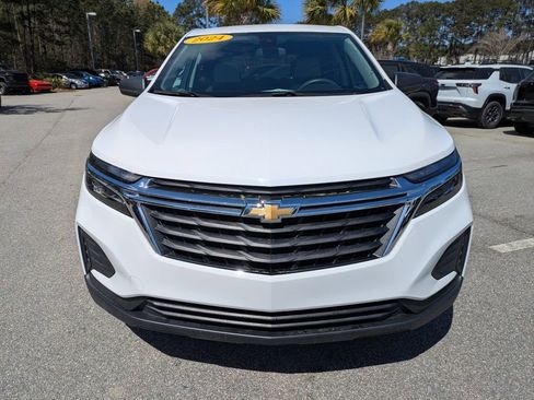 Used 2024 Chevrolet Equinox LS w/ LS Convenience Package image 9