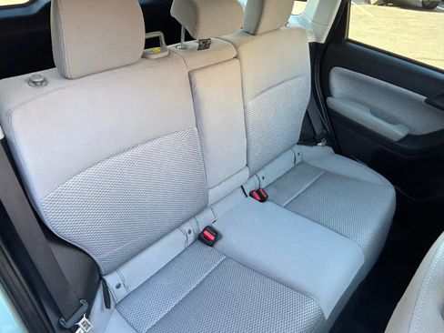 Used 2018 Subaru Forester 2.5i Premium w/ All-Weather Package image 24