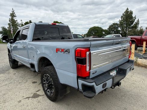 Used 2024 Ford F250 Platinum AWD/4WD image 3