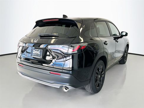 New 2026 Honda HR-V Sport image 13