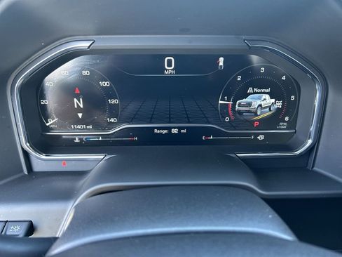 Used 2025 GMC Sierra 1500 AT4 w/ Technology Package image 11