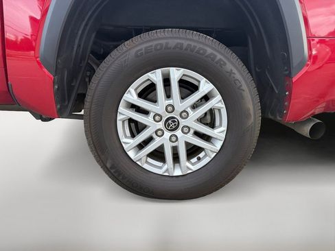 Used 2022 Toyota Tundra SR5 w/ SR5 Convenience Package image 38