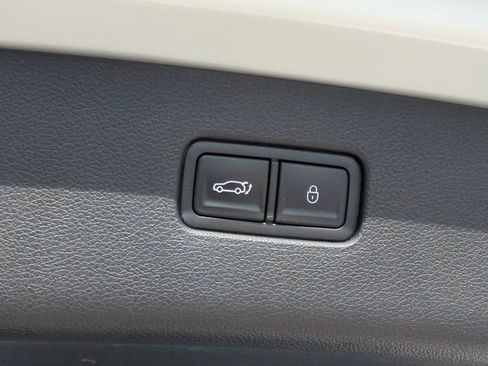 Used 2022 Genesis GV80 3.5T Advanced + AWD/4WD image 14