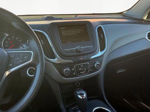 Used 2019 Chevrolet Equinox LT image 6