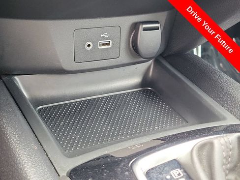 Used 2022 Nissan Rogue Sport S FWD image 13