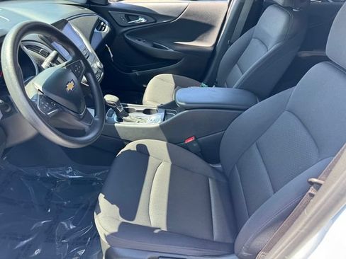 Certified 2023 Chevrolet Malibu LS FWD image 15