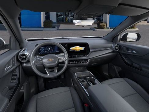 New 2026 Chevrolet Equinox LT image 15