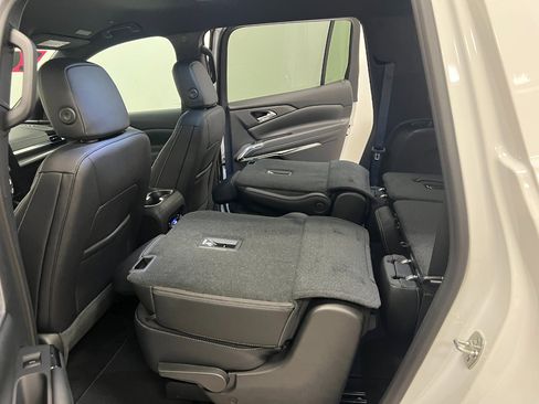 New 2026 Chevrolet Traverse LT image 29