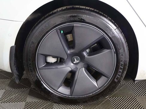 Used 2022 Tesla Model 3 Long Range image 21