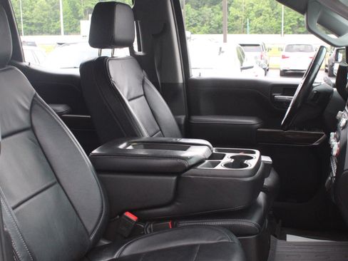 Used 2022 GMC Sierra 1500 Elevation w/ LPO, Elevation Black Package AWD/4WD image 32