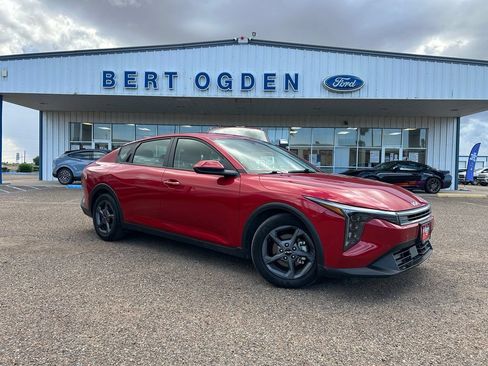 Used 2025 Kia K4 FWD image 1