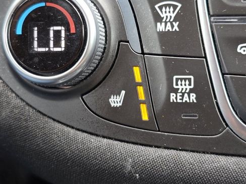 Used 2024 Chevrolet Malibu LT FWD image 6