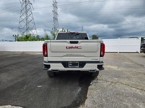 New 2026 GMC Sierra 1500 AT4 AWD/4WD image 5