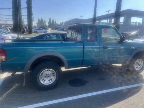 Used 1994 Ford Ranger XL image 3