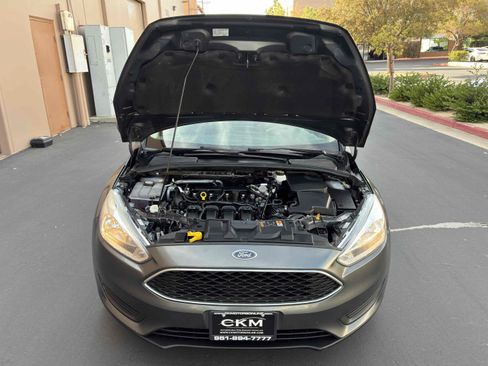 Used 2018 Ford Focus SE FWD image 56
