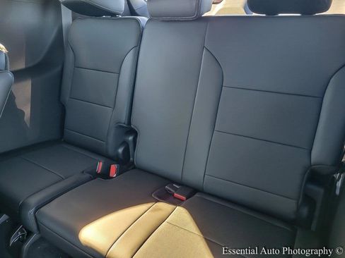 New 2026 Buick Enclave Preferred image 11