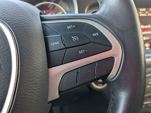 Used 2018 Dodge Charger SXT Plus image 20