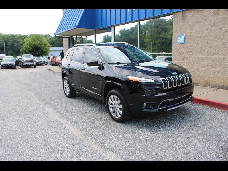 Used 2017 Jeep Cherokee Overland w/ Technology Group AWD/4WD image 1