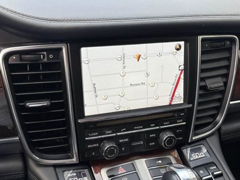 Used 2010 Porsche Panamera Turbo AWD/4WD image 17