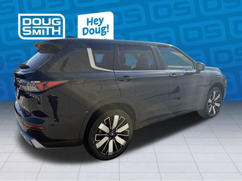 New 2026 Mitsubishi Outlander SE AWD/4WD image 4