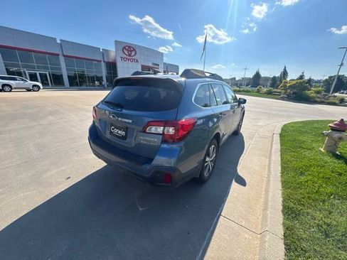 Used 2018 Subaru Outback 2.5i Limited w/ 50th Anniversary Edition AWD/4WD image 3