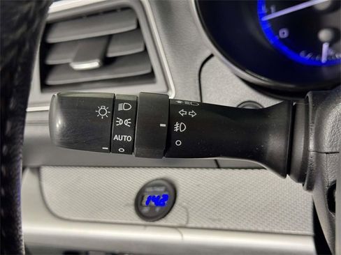 Used 2017 Subaru Outback 2.5i Premium image 21
