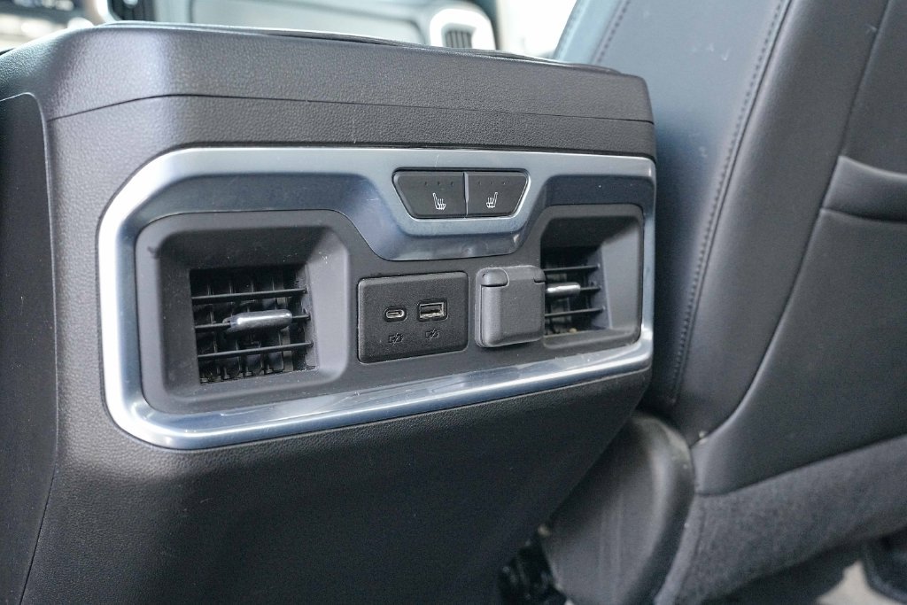 Used 2022 Chevrolet Silverado 3500 High Country AWD/4WD image 15
