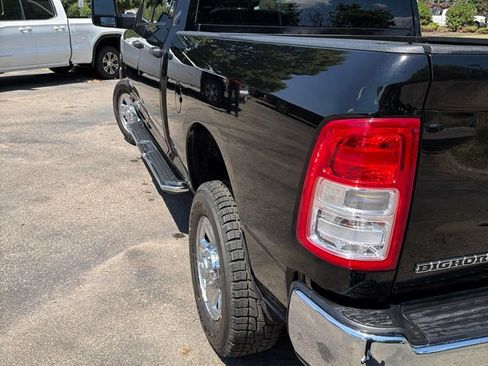 Used 2024 RAM 2500 Big Horn w/ Bed Utility Group AWD/4WD image 9