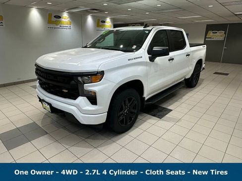 Used 2022 Chevrolet Silverado 1500 Custom AWD/4WD image 2
