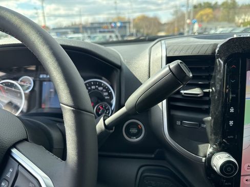 New 2025 RAM 2500 Big Horn AWD/4WD image 16