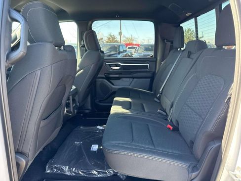 New 2026 RAM 1500 Big Horn AWD/4WD image 11