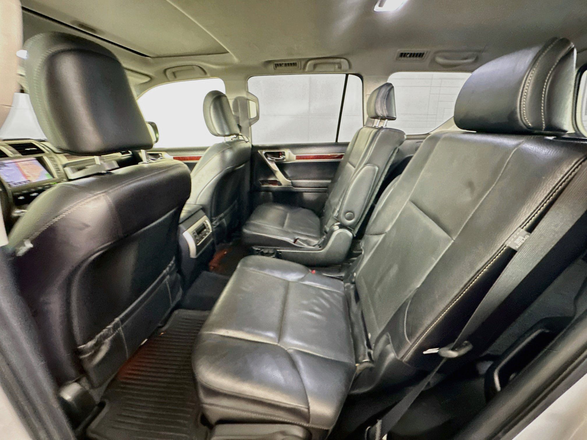 Used 2017 Lexus GX 460 Premium AWD/4WD image 29