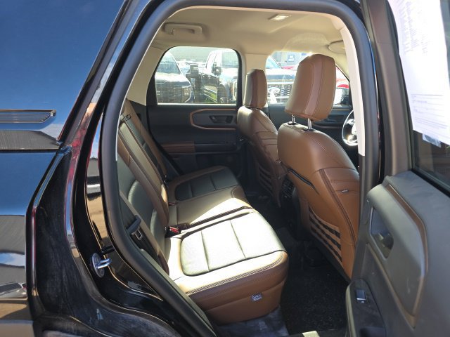 Certified 2023 Ford Bronco Sport Badlands w/ Premium Package AWD/4WD image 11
