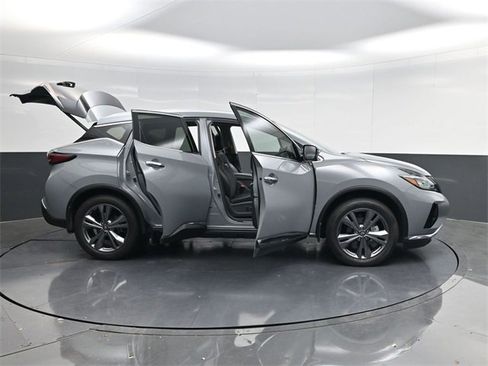 Used 2024 Nissan Murano Platinum w/ Cargo Package image 58
