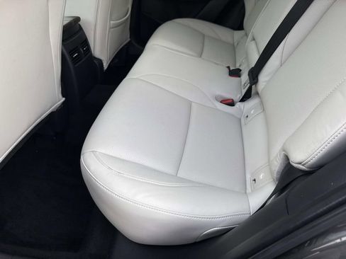 Used 2024 MAZDA CX-30 AWD 2.5 S w/ Premium Package image 19