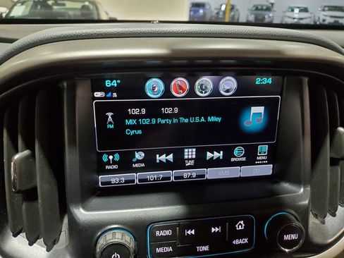 Used 2017 Chevrolet Colorado Z71 image 28