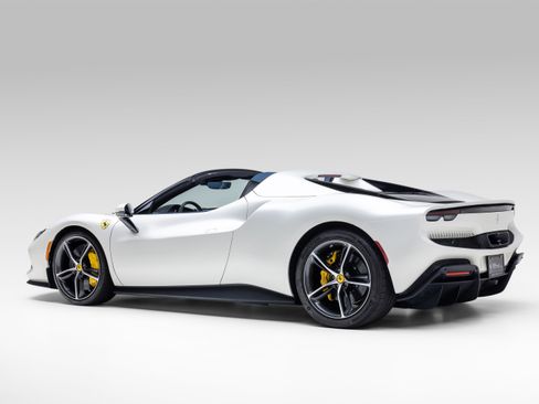 Certified 2025 Ferrari 296 GTS RWD image 5
