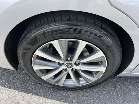 Used 2021 Lexus ES 350 w/ Premium Package image 18