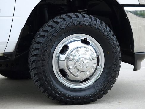 Used 2022 RAM 3500 Tradesman w/ Chrome Appearance Group image 48