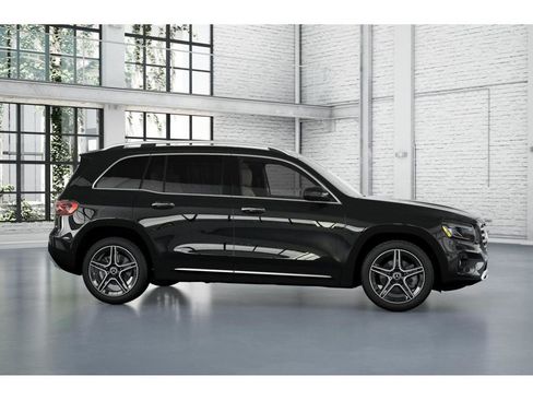 New 2026 Mercedes-Benz GLB 250 image 15