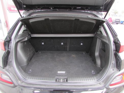 Used 2018 Hyundai Kona SEL image 4